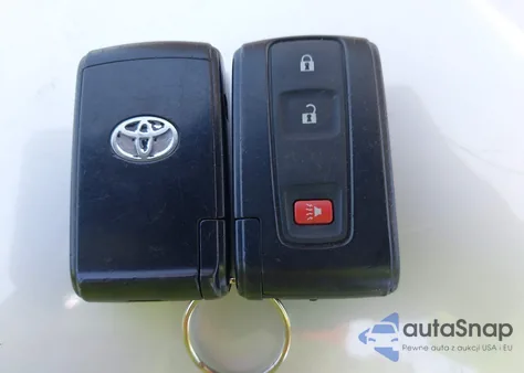 2005 Toyota Prius z USA, uszkodzony, nr VIN JTDKB20U853030631